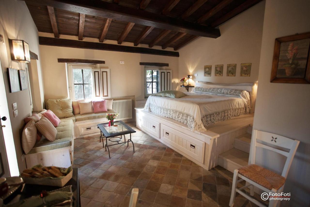 Ngonia Bay Boutique Hotel Milazzo Eksteriør billede